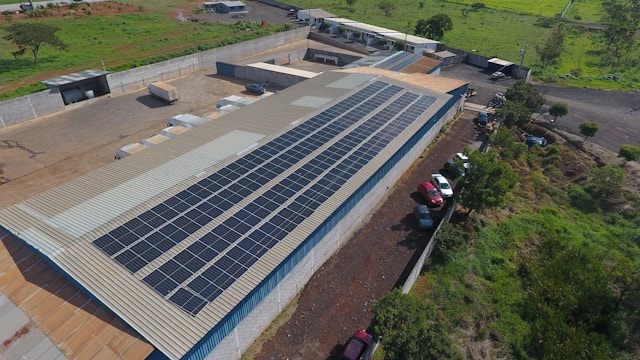 Aidan Ward Electrical warehouse solar installation – 360 kW G99 approval